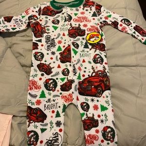 NWT Buc-ee’s Christmas Onesie
